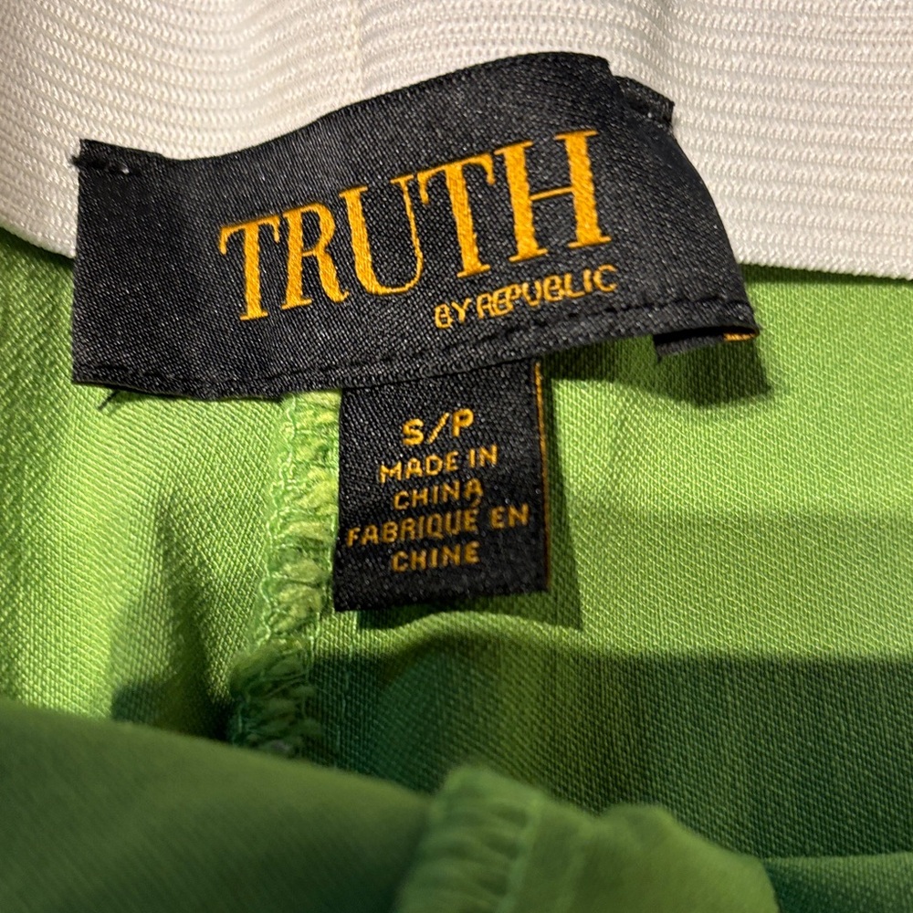 Truth by Republic Bright Green Pants - Picture 2 of 4